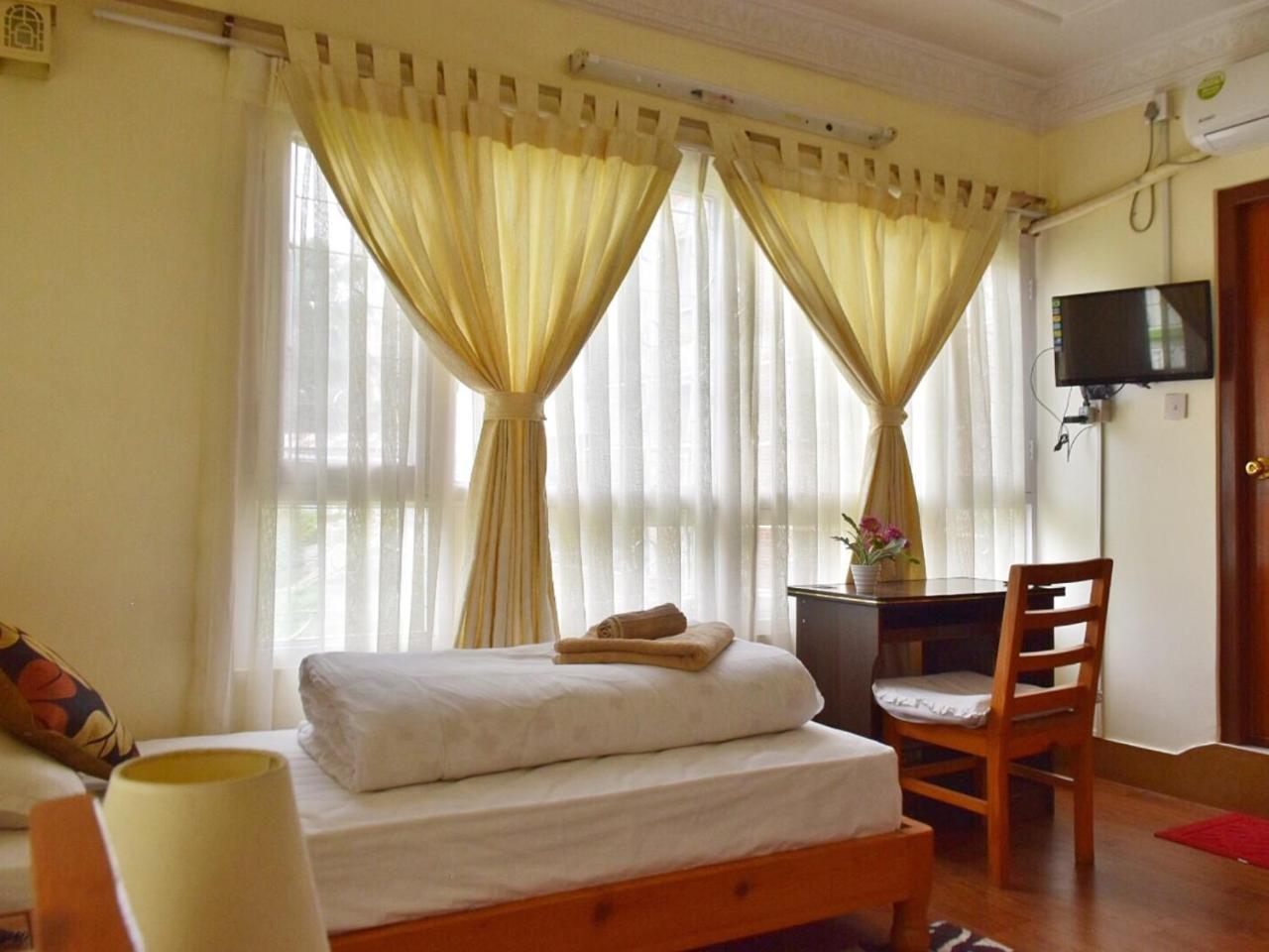 Shakya House Bed and Breakfast Lalitpur Εξωτερικό φωτογραφία